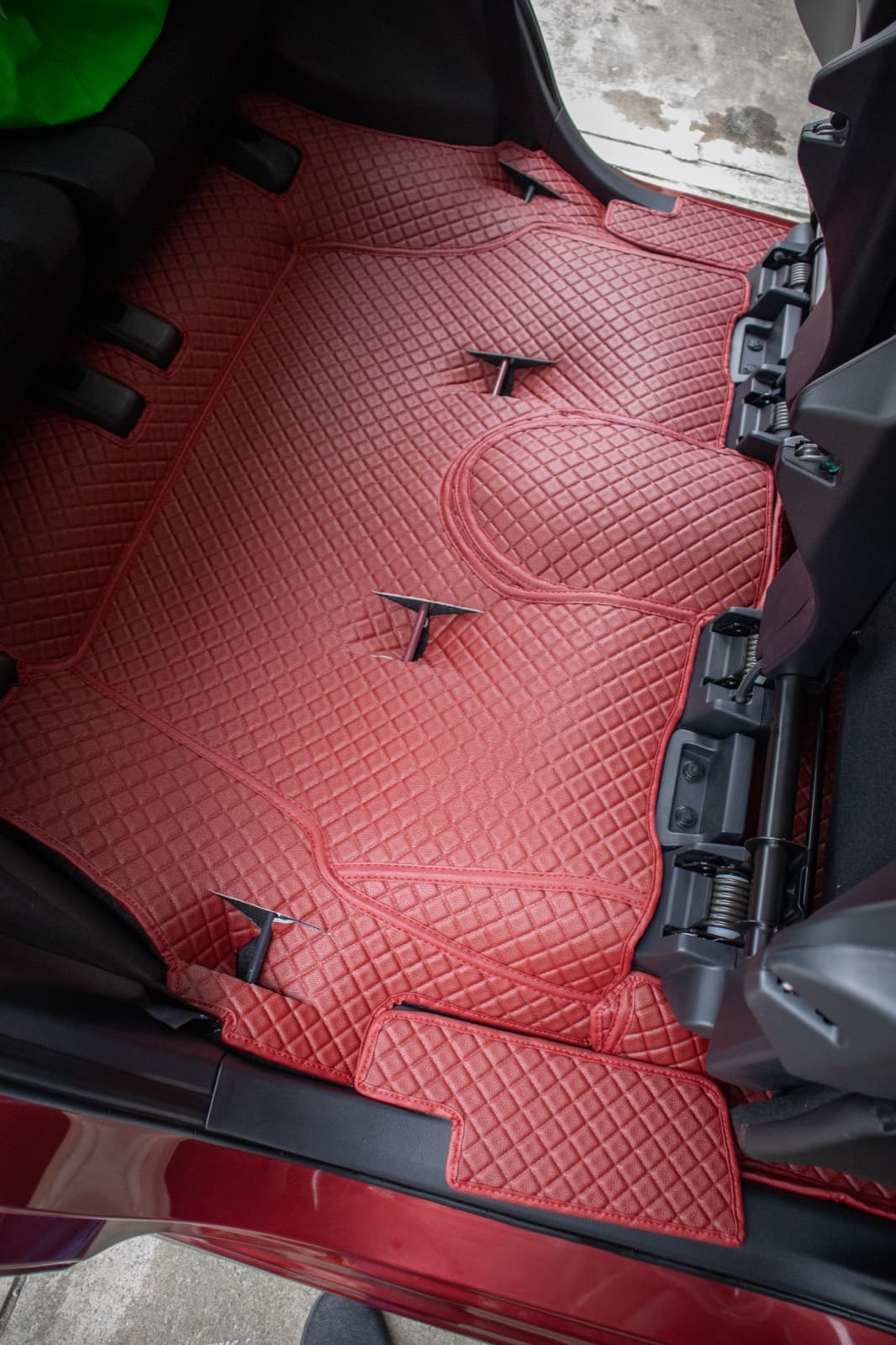 Perodua Alza with Ottoman custom-fit seat covers and 3D car mats