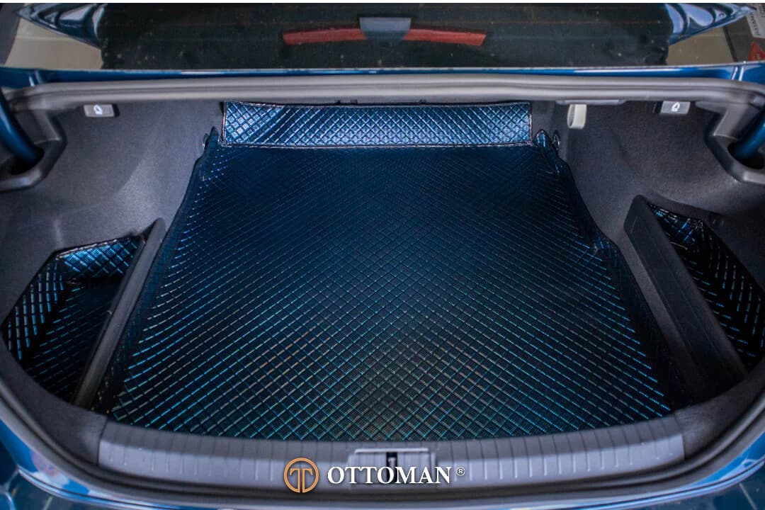 Boot fitted with Galaxy Series 3D car mats in Blue