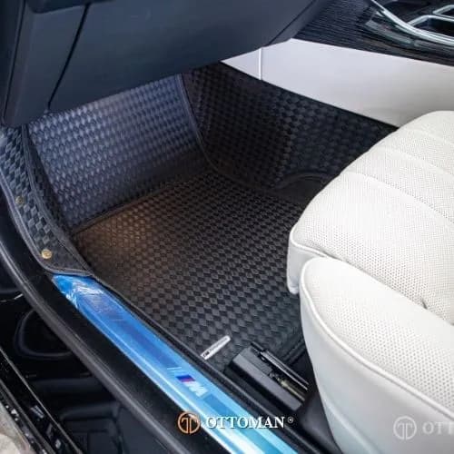 BMW i7 Titanium Series Black — real install