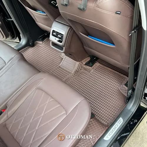 Chery Tiggo 8 fitted with Titanium Brown 3D car mats