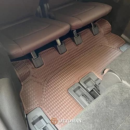Chery Tiggo 8 fitted with Titanium Brown 3D car mats