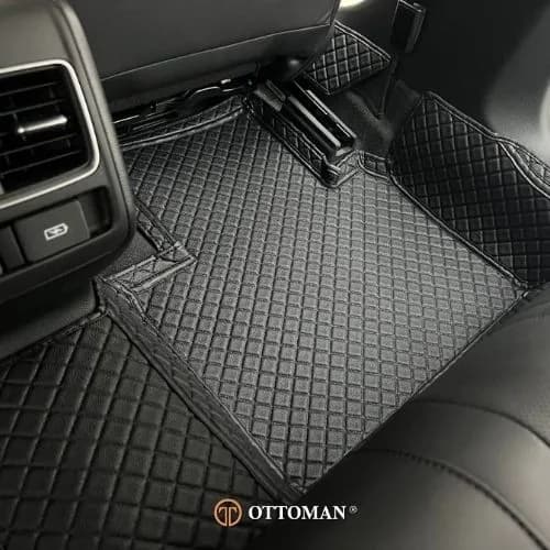 Honda Accord fitted with Classic Black 3D car mats