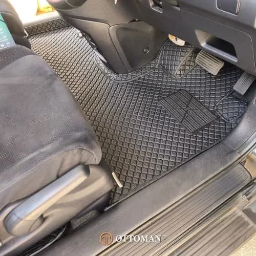 Honda CRV fitted with Black 3D car mat