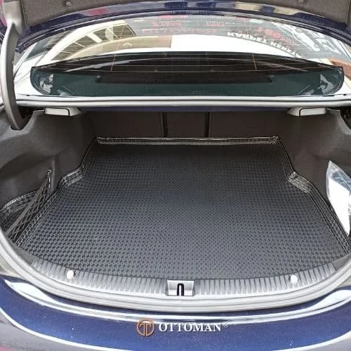 Mercedes Benz C-Class Titanium Series Black — real install