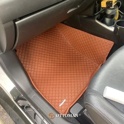Mitsubishi Outlander Classic Series Porsche Orange — real install
