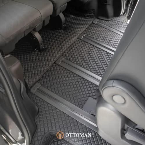 Nissan Serena Classic Series Black — real install