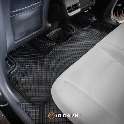 Tesla Model Y Classic Series Black — real install