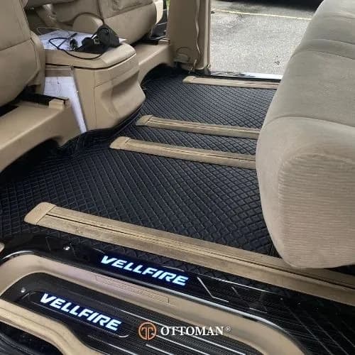 Toyota Alphard Classic Series Black — real install