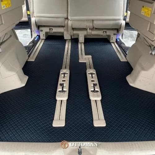 Toyota Alphard Classic Series Black — real install