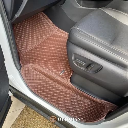 Toyota Alphard Ottoman — real install