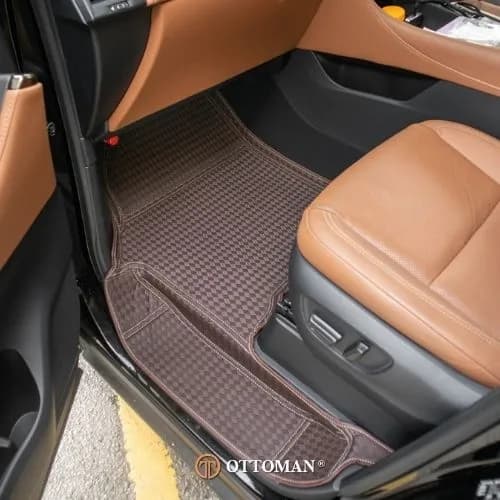 Toyota Alphard Ottoman — real install