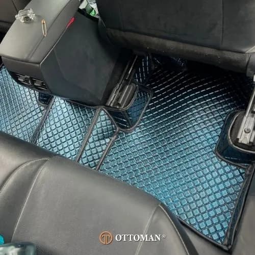 Toyota Corolla Cross Ottoman — real install
