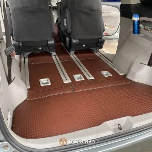 Toyota Estima Ottoman — real install