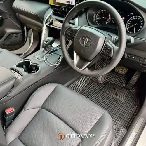 Toyota Harrier Ottoman — real install