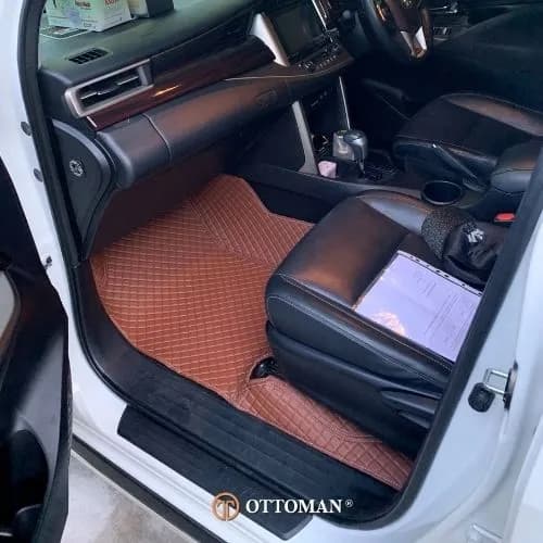 Toyota Innova Ottoman — real install