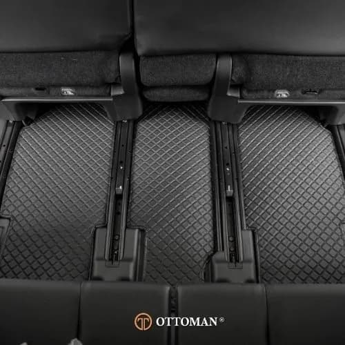 Toyota Innova Zenix Ottoman — real install