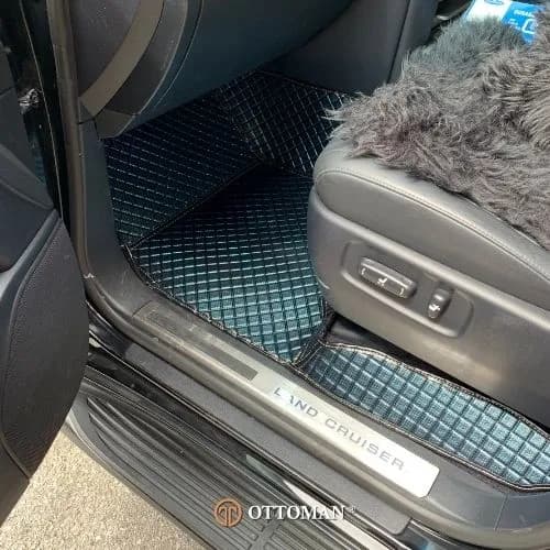 Toyota Land Cruiser Ottoman — real install