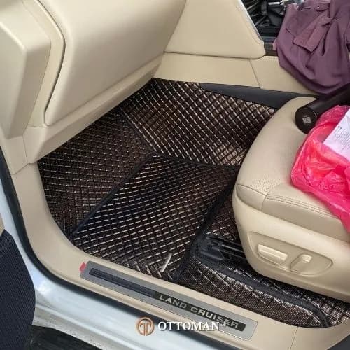 Toyota Land Cruiser Ottoman — real install