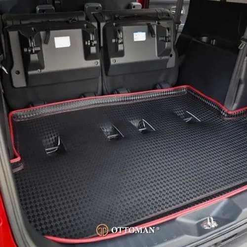 Toyota Rush Ottoman — real install