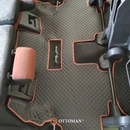 Toyota Sienta fitted with Ottoman 3D car mats