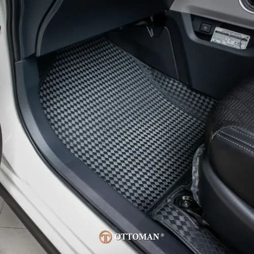 Toyota Veloz Ottoman — real install