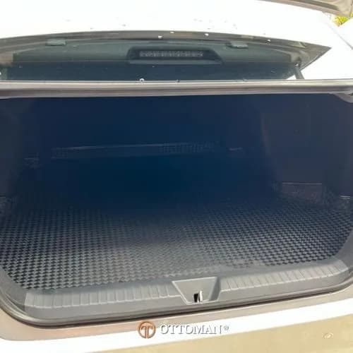 Toyota Vios Ottoman — real install