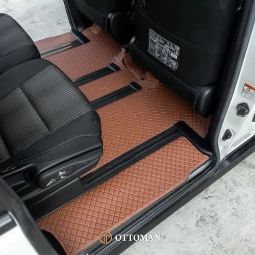 Toyota Voxy Classic Series Porsche Orange — real install