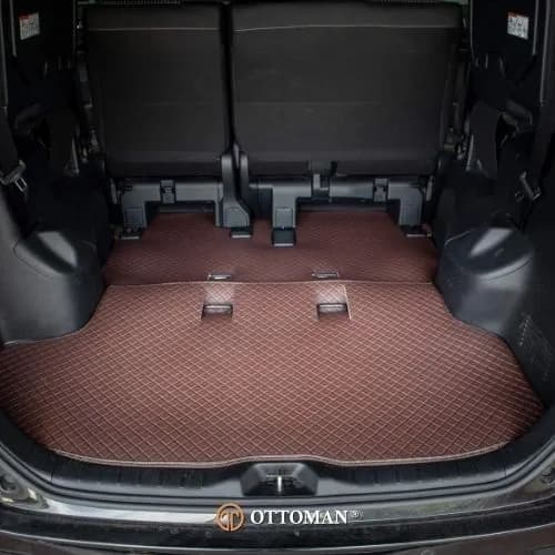 Toyota Voxy Ottoman — real install
