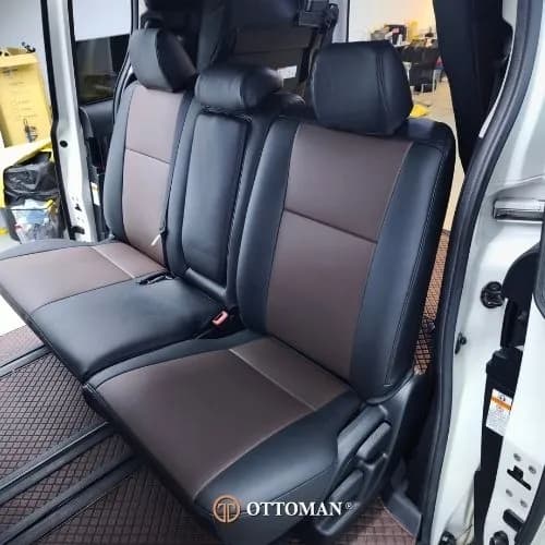 Toyota Voxy Ottoman — real install