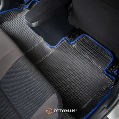 Toyota Yaris Titanium Series Black — real install