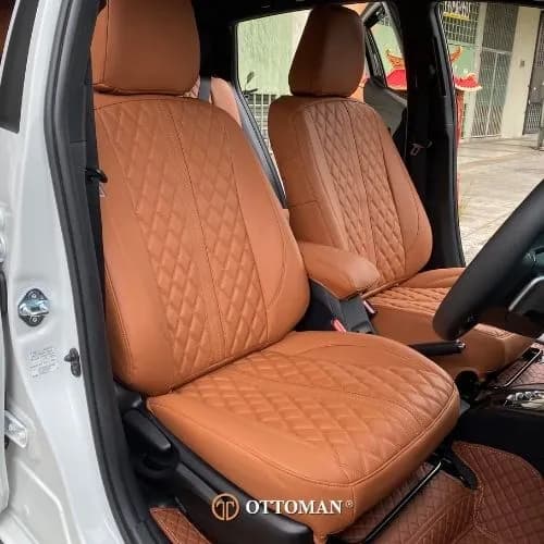 Toyota Yaris Adamas Series Full Caramel — real install
