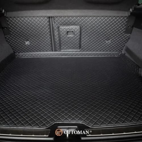 Volvo XC-40 Ottoman — real install