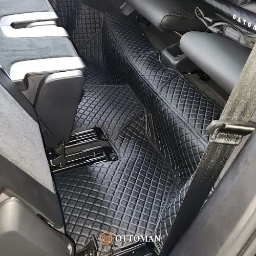 Volvo XC-90 Ottoman — real install
