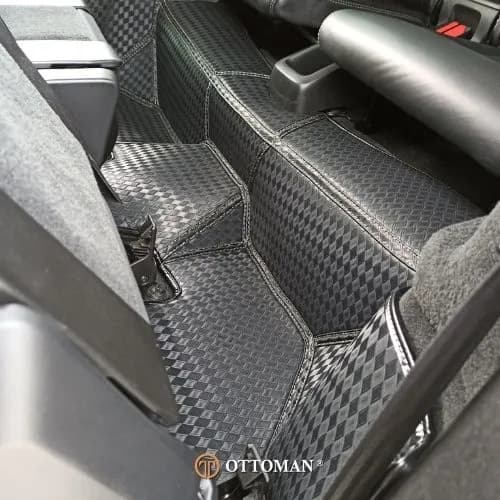 Volvo XC-90 Ottoman — real install