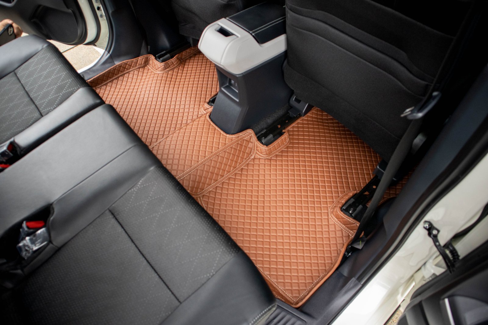 Ottoman_Car_Mat_7_Seater_3_Rows_with_Back_Seat_Cover_3